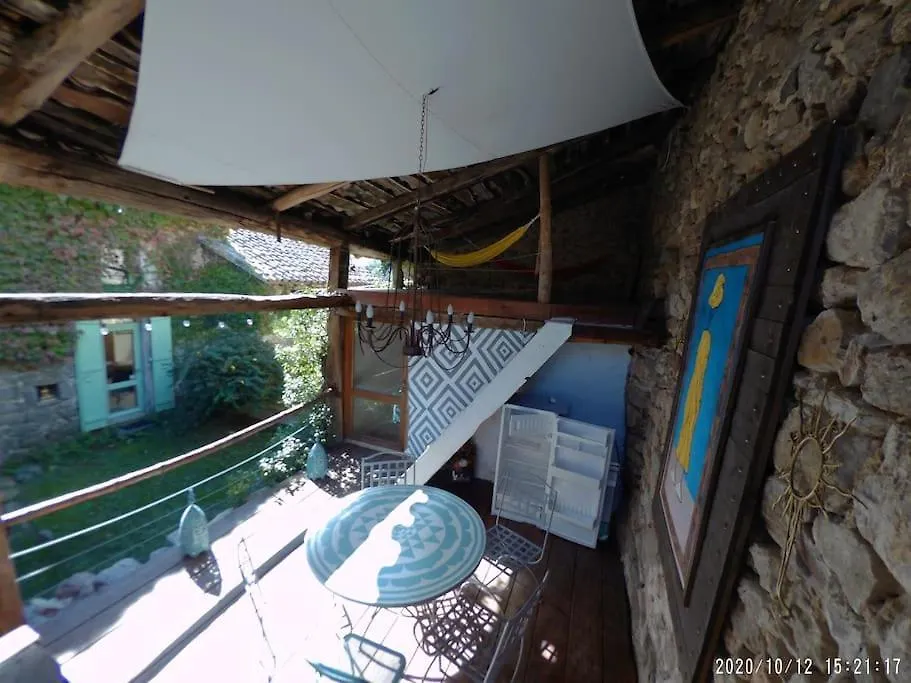 Charmant Logement Proche Baignade Eau Cristalline Apartment Jaujac