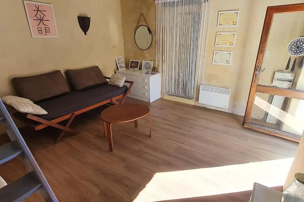 Charmant Logement Proche Baignade Eau Cristalline Apartment Jaujac
